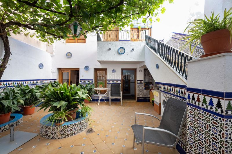 Foto cb14d0a2-8064-4381-918f-fdf79cd864cc. Casa aparellada a Lanjarón