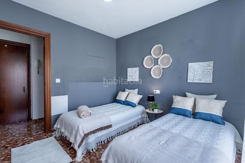 Foto a4cb24d0-ffa3-4c26-b6df-c39db0526f29. Pis a Maracena