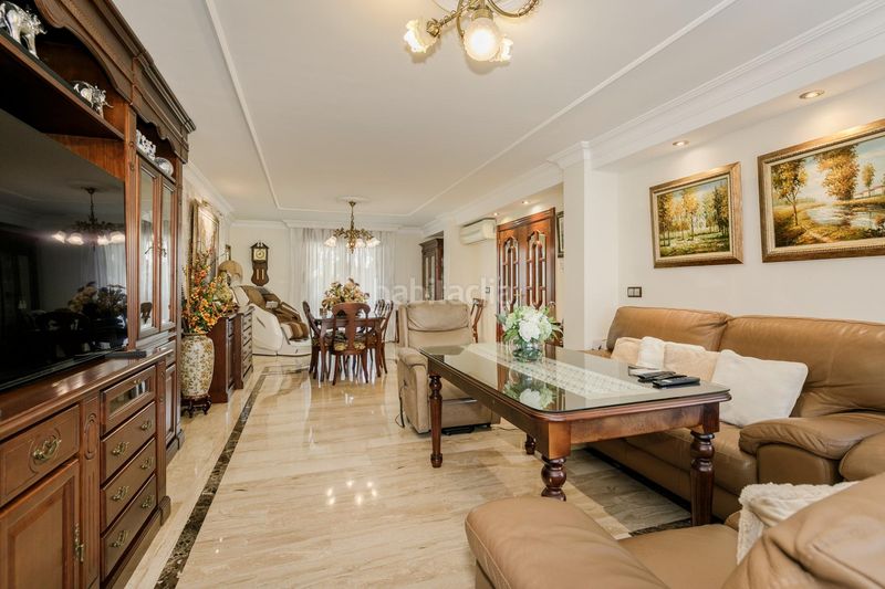 Foto dbe3603b-4079-4de9-b597-0b909d77c6c6. Casa pareada chalet accesible de gran amplitud, con jardín privado, garaje y completas zonas comunitarias en Ogíjares