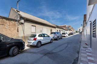 Haus  Calle arcos. Casa en una sola planta, crea tu vivienda ideal en albolote! cas