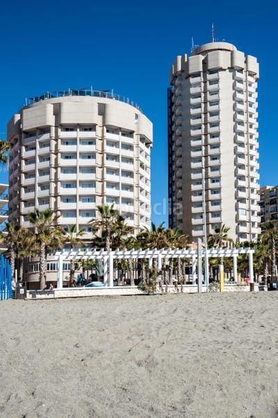 Foto 735e52f8-3ca9-4770-9928-8b6744f83f6c. Studiowohnung in paseo paseo marítimo 32 in Puerto Deportivo Fuengirola