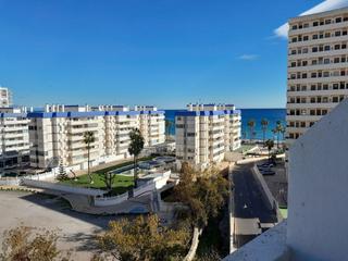 Apartament  Calle calle torrealmádena 5. Apartamento 2 dormitorios a 250 m del mar en benalmadena costa l