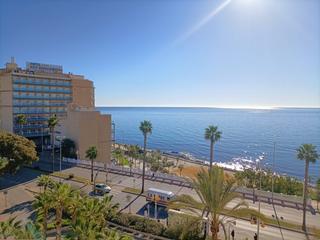 Appartement à Calle alemania 2. Apartamento frente a la playa y paseo marítimo de benalmadena