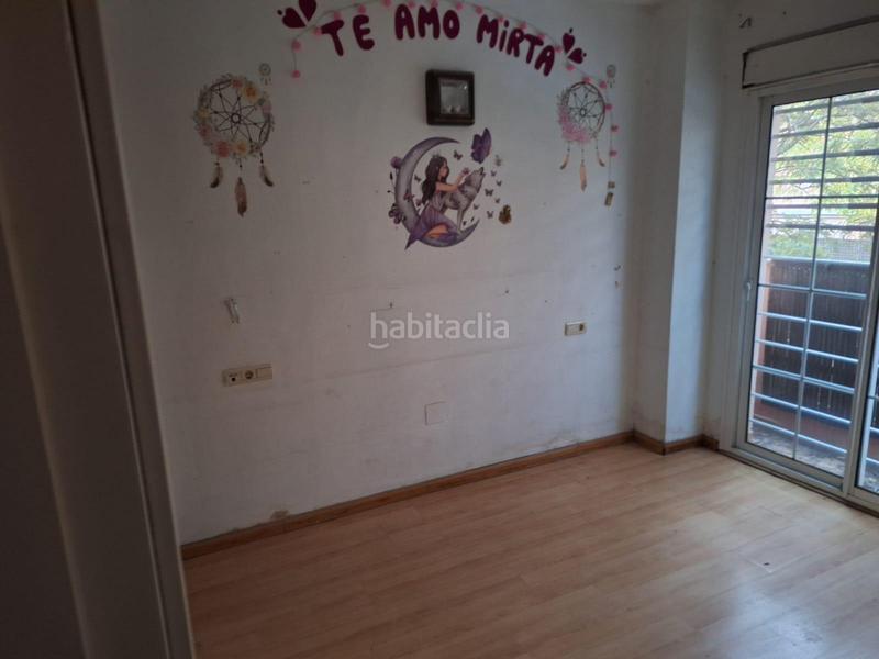 Foto 00fd43fb-20de-40f9-9ef0-ccad734d7a9d. Casa a schiera in calle pepa flores marisol 18 in Málaga