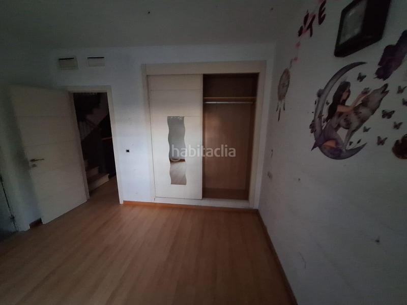 Foto 4e907dbc-2d9f-4df7-a295-f33e1f6e3d93. Casa a schiera in calle pepa flores marisol 18 in Málaga