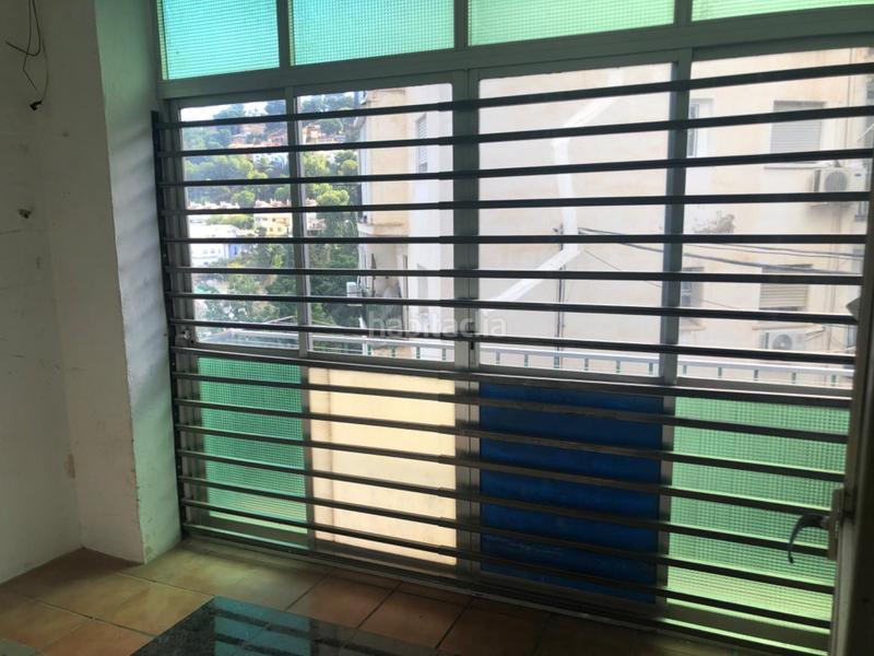 Foto e7e678d6-6bf2-44d7-822e-9d9f75bcb8b4. Apartamento piso en malaga la pelusa El Palo en El Palo Málaga