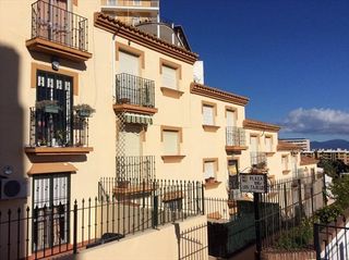 Apartament a Calle bajondillo 27. Piso en torremolinos calle bajondillo