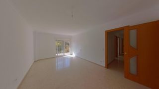 Apartament a Avenida CONSTITUCION 8