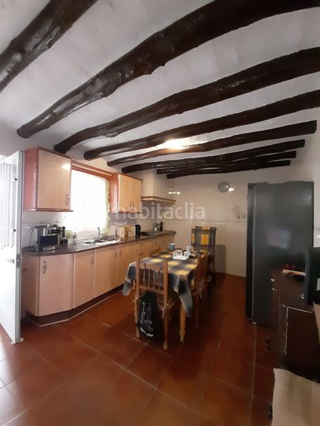 Foto 7e906ef7-aac8-4414-a52f-1aa710752a49. Casa adossada a Cañete la Real