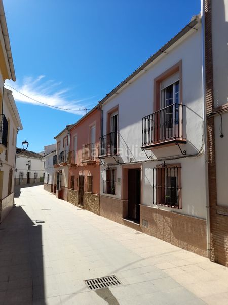 Foto e03d7cd9-8fe9-4254-9e30-4496d643c6ec. Casa adossada a Cañete la Real