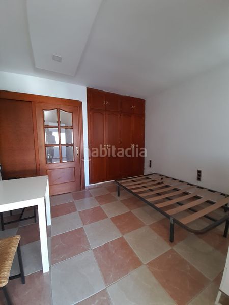 Foto 49f4c085-b63d-4bd0-9bd9-d7b06d8b52b4. Estudi amb piscina a El Bajondillo Torremolinos