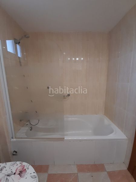 Foto 6198ef69-91f3-4de8-8ca1-ece5c5c651b5. Estudi amb piscina a El Bajondillo Torremolinos