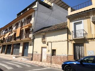 Semi detached house in Benamejí