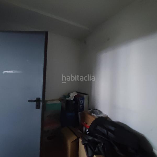 Foto 11f33f1b-a601-40c1-8704-318a6f4d2389. Aparcament cotxe a Almodóvar del Río