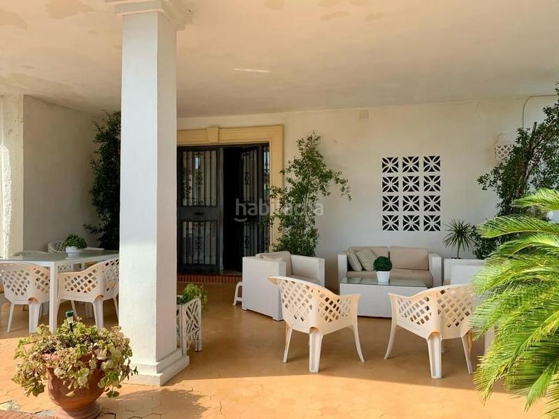 Foto 188ec4fc-7179-4410-ab09-f207ee3713a1. Casa chalet urbano con dos viviendas y piscina en Córdoba