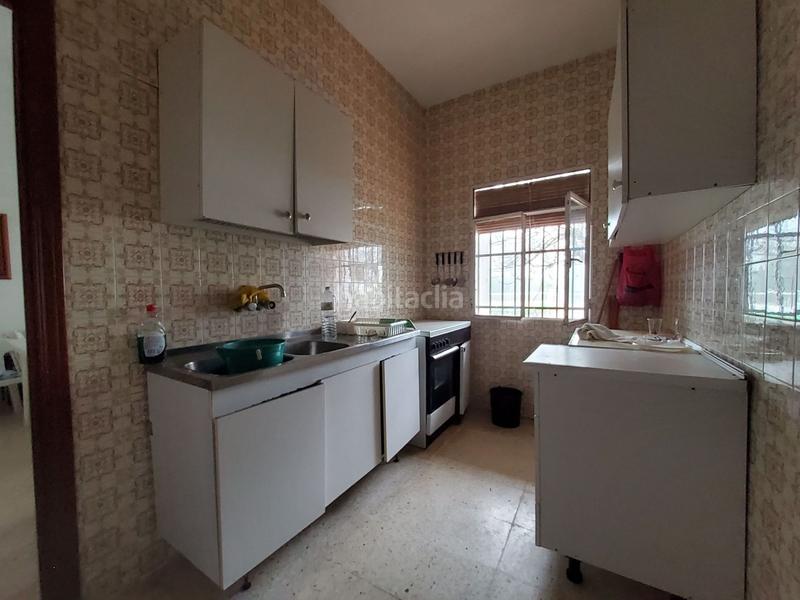 Foto d31c1ed3-d8be-4983-b13d-c38287d365f2. Casa chalet urbano con dos viviendas y piscina en Córdoba