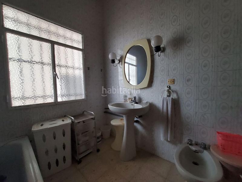 Foto e0ce86ab-62c5-402f-a0b4-259b92a16053. Casa chalet urbano con dos viviendas y piscina en Córdoba