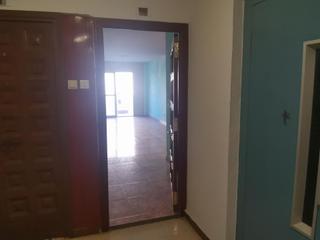 Flat in Fuensanta- Arcángel. Atención inversores!!!!piso de cuatro dormitorios y un dos cuart