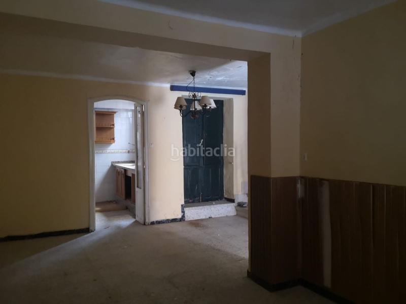 Foto bf84c0af-20d6-47c2-ae29-8bfe886ed888. Casa in Rute