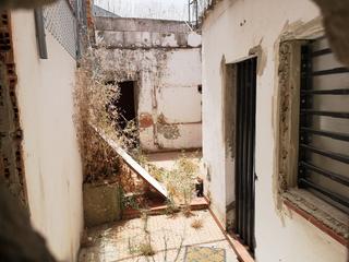 Maison à Aguilar de la Frontera. Casa con amplio patio