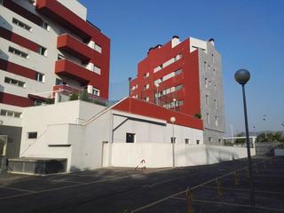 Parking voiture à Tablero Bajo - Arruzafilla