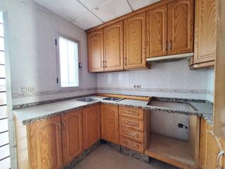 Casa adossada en Baena. Oportunidad de vivienda chalet adosado en baena crdoba