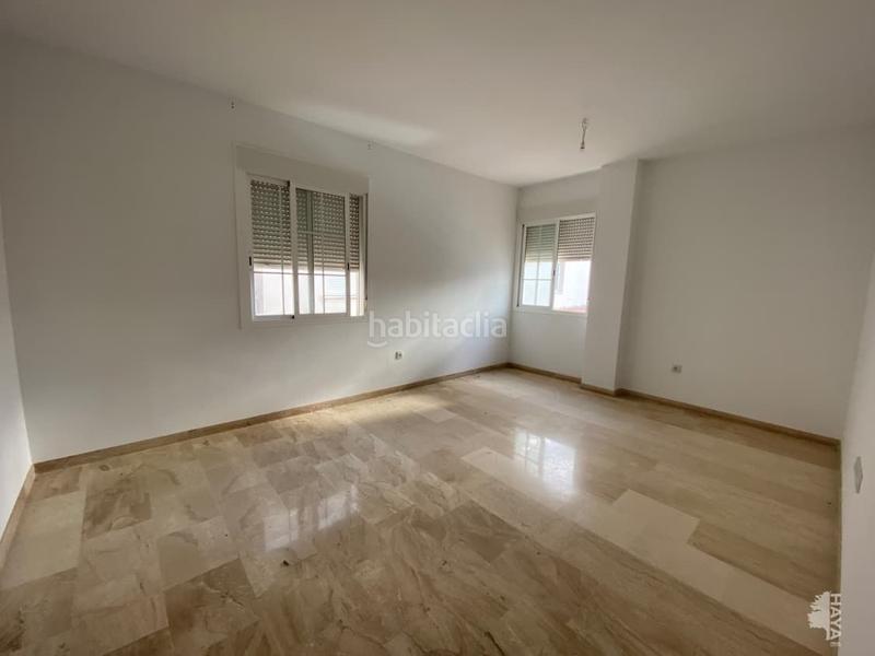 Foto e3136fef-0c86-4f8e-a21c-03c7fecbdc63. Piso vive a lo grande en el corazón de la carlota en Carlota (La)