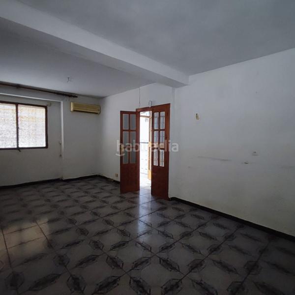 Foto 0b129b72-c4bf-4111-b0a8-5cae4b37cf25. Casa atención! gran oportunidad única ! en Cabra