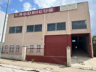 Fabrikhalle in Poleares. Oportunidad única en el polígono príncipe felipe