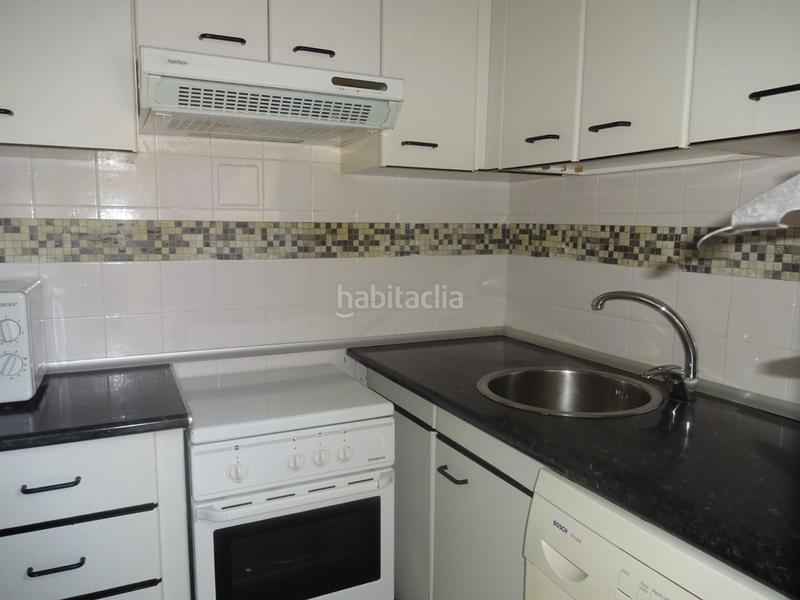 Foto 09991cda-9d91-4388-a112-c3cd523ca1d7. Piso  para inversores con inquilinos en Centre Cornellà de Llobregat