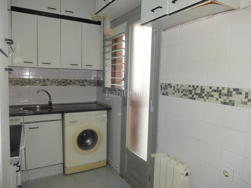 Foto 359bd5d4-c57e-4b6c-980c-4d155b25fc21. Piso  para inversores con inquilinos en Centre Cornellà de Llobregat