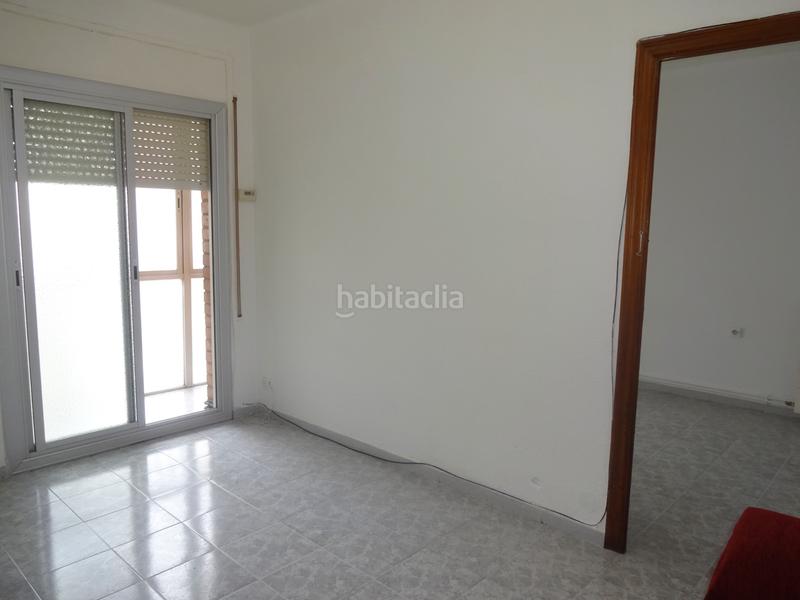 Foto 45bdb4fc-c7ad-4d61-8842-98a2533e38bb. Piso  para inversores con inquilinos en Centre Cornellà de Llobregat
