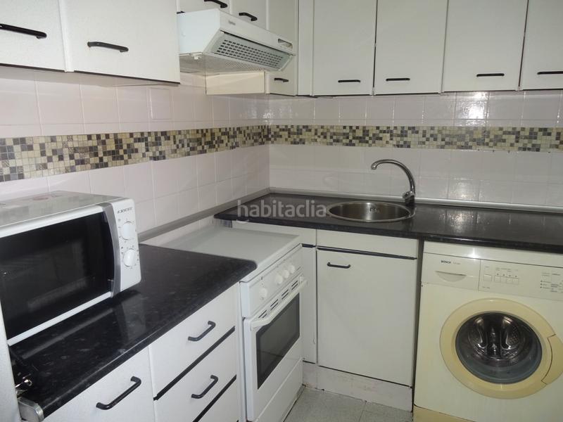 Foto 5089e85f-d3d8-4072-81d1-05af54259f40. Piso  para inversores con inquilinos en Centre Cornellà de Llobregat