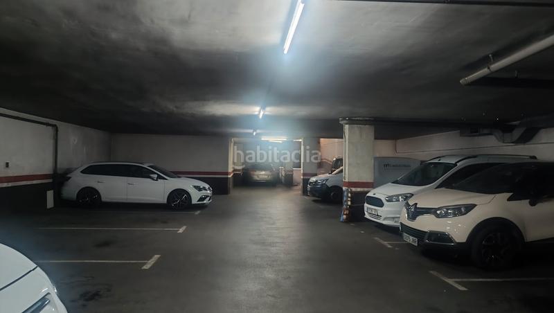 Foto 73cccf7a-64aa-431c-930d-7302904a6aa4. Alquiler parking coche parking en alquiler en Centre Cornellà de Llobregat
