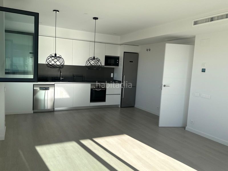 Foto 9224c41d-4190-4094-9302-e6c1d9330c26. Miete etagenwohnung mit heizung parking pool in Sanfeliu Hospitalet de Llobregat (L´)