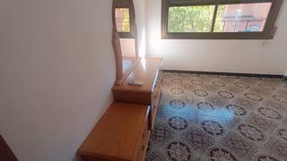 Lloguer Pis  Carrer de joan fiveller. Piso 3 habitaciones zona esplau
