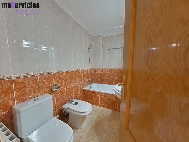 Foto b8035c9d-b27b-4928-a687-88966c67fff0. Piso  en venta en calle de ramon casas en Nucli Antic Cunit