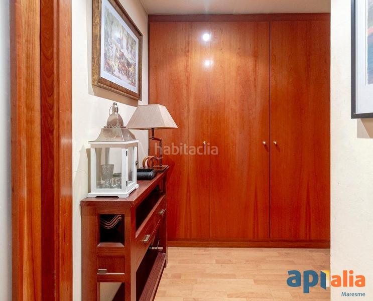 Foto 55d34291-4acd-464c-8a70-ffde6ce8c387. Zweistöckige wohnung mit parking in Centre Mataró