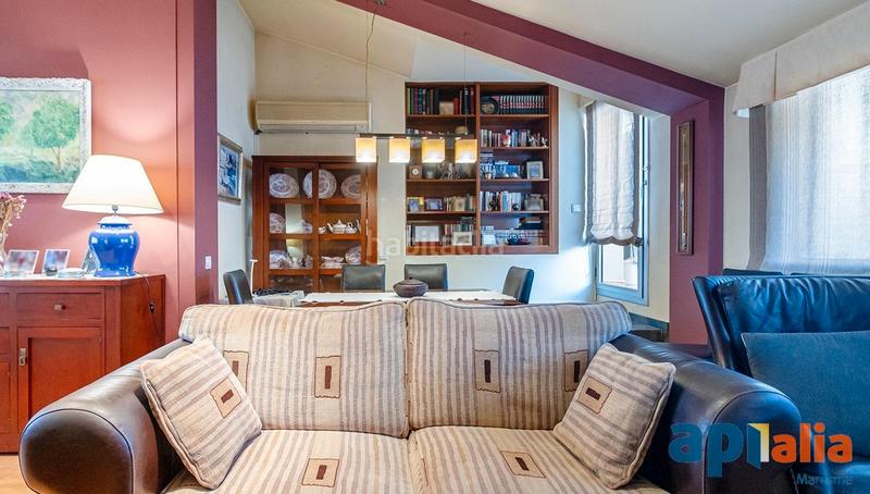 Foto 89d3924a-a792-431c-b38f-9d8ca23d3894. Zweistöckige wohnung mit parking in Centre Mataró