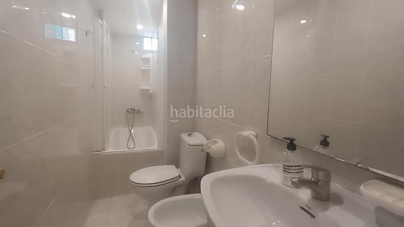 Foto 5c7726cc-9872-46e9-8d40-9c479de05227. Alquiler piso  en alquiler en Bellvitge en Bellvitge Hospitalet de Llobregat (L´)