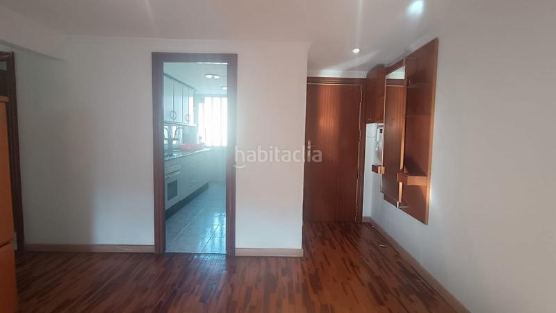 Foto 0063d482-0e10-45fb-8d1a-3ffa73f2e81b. Lloguer pis amb calefacció a Bellvitge Hospitalet de Llobregat (L´)