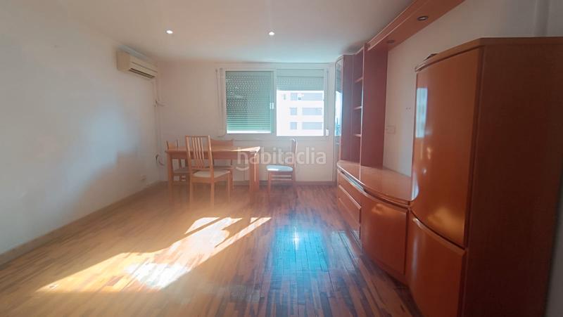 Foto 60a515cd-6114-42a6-99ed-8ad3afc42dad. Rent flat with heating in Bellvitge Hospitalet de Llobregat (L´)