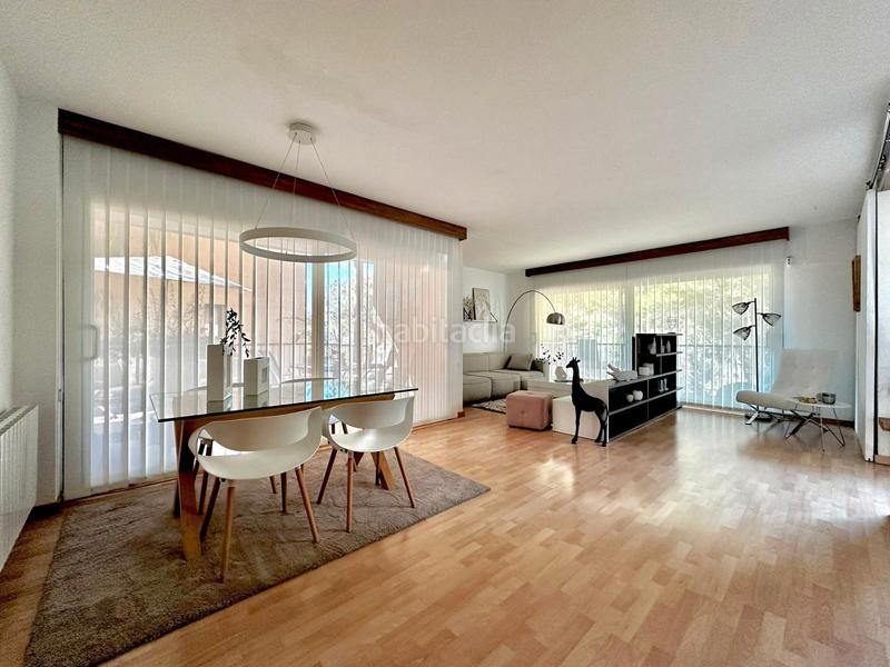 Foto 67c60d7d-4111-454f-bd49-4b3d41bfddef. Maison avec chauffage parking piscine dans Papiol (El)