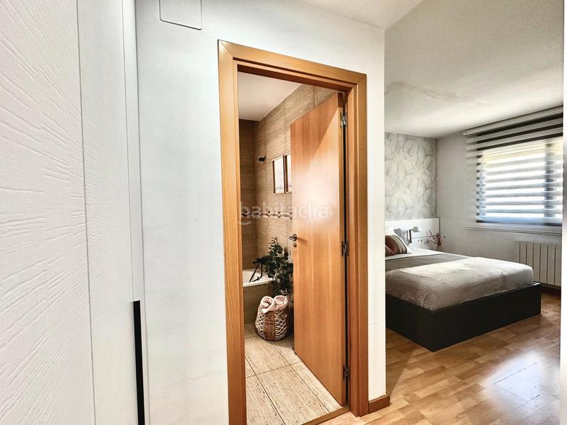 Foto 6902a205-cf4d-4fed-adeb-3f32e1bec9b4. Maison avec chauffage parking piscine dans Papiol (El)