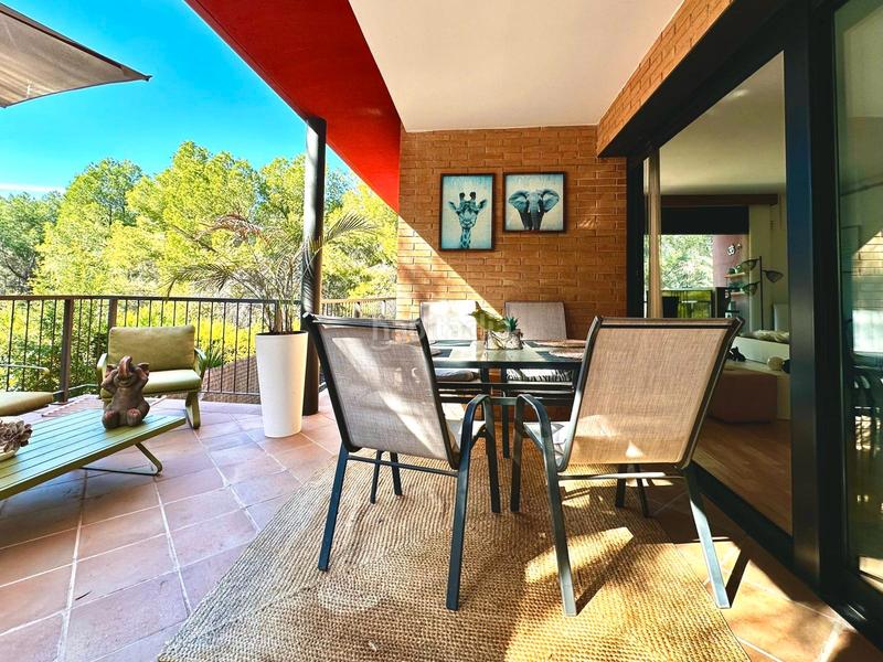 Foto 6e79ba95-f98b-4ffb-8ad5-62c21a66e373. Maison avec chauffage parking piscine dans Papiol (El)