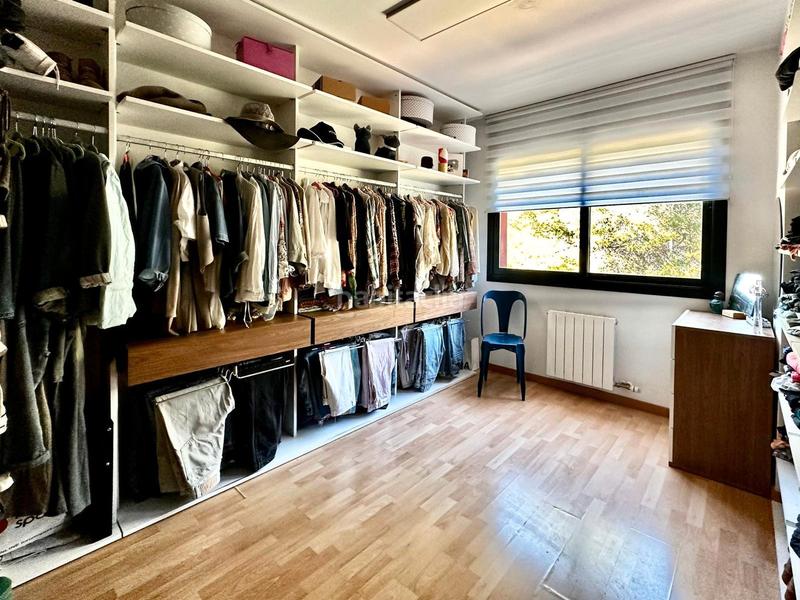 Foto d32f793c-2576-437a-b0fe-f27cc9995de6. Maison avec chauffage parking piscine dans Papiol (El)