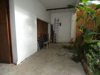 Planta baixa  Carrer de pius xiiè. Planta baja a reformar en pius xii