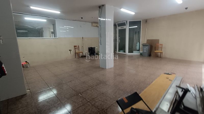 Foto b60126ff-23b8-4ea5-b5c5-1161e05b9e98. Local comercial a Riera Cornellà de Llobregat