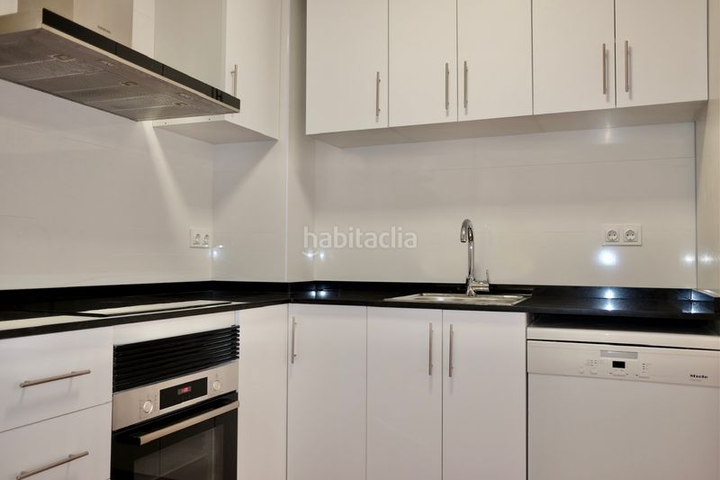 Foto d1f345a0-3b5d-4e6c-abd2-9db05cd00f16. Pis amb calefacció a Dreta de l´Eixample Barcelona