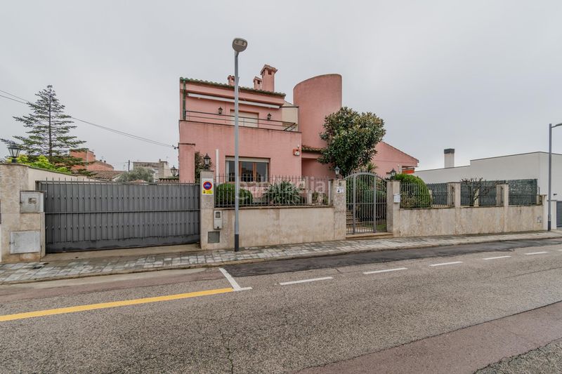Foto 92481962-3c26-46b2-acf1-3fcf15a03e42. Chalet  en venta en Nord Roses